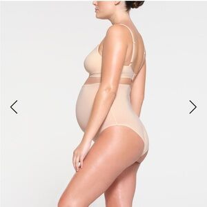 FITS EVERYBODY MATERNITY HIGH-WAISTED BRIEF